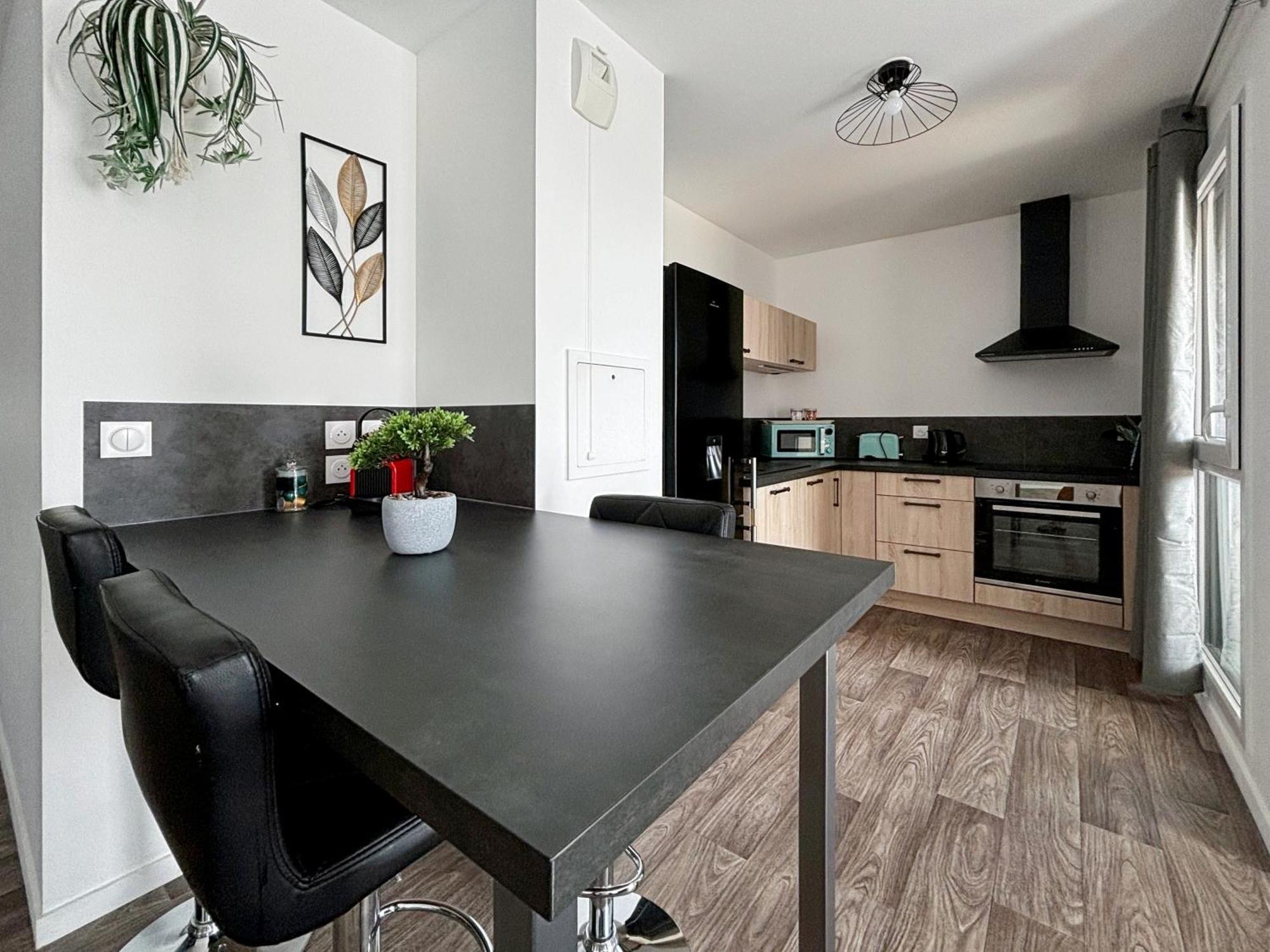 Lovely Apartment Disneyland Paris - Rentaway Bnb Montévrain Buitenkant foto